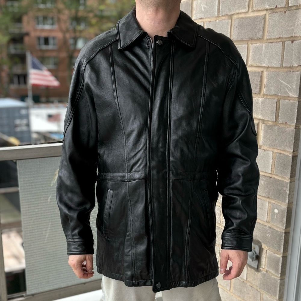 Y2K Italian Nine East Leather Coat in Black Size M